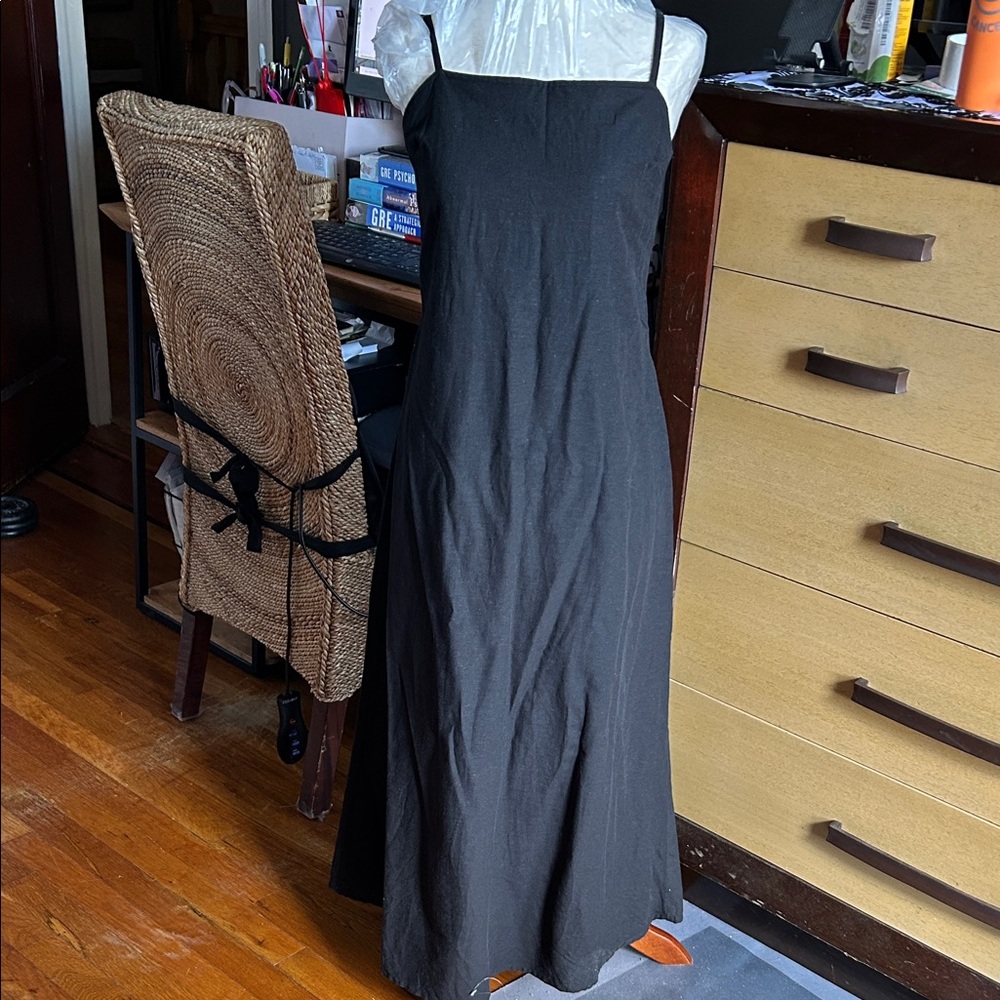 JAPNA linen -cotton Black Spaghetti-Strap midi dress size medium.